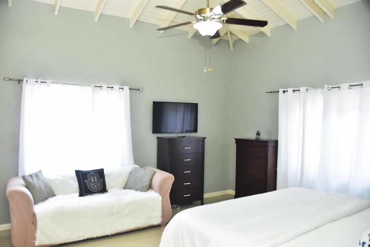 Deluxe Presidential Suite Kingston 0*,  Jamaica