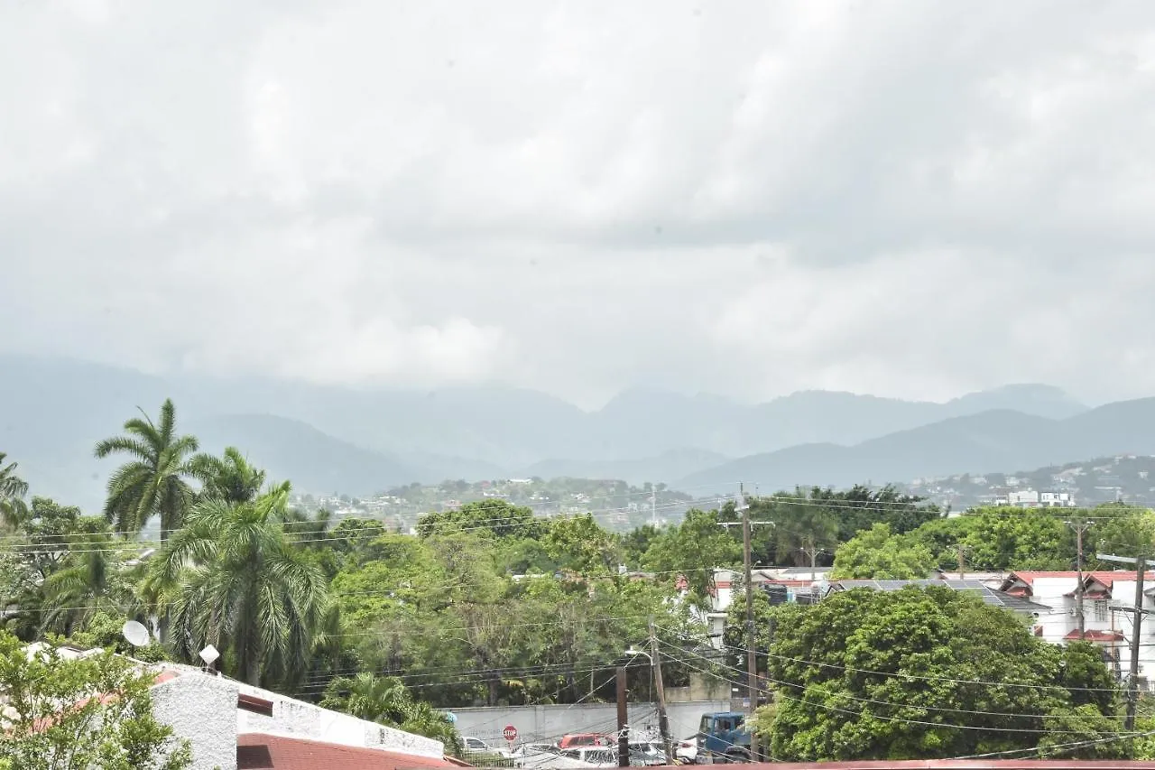 Apartment Deluxe Presidential Suite Kingston Jamaica