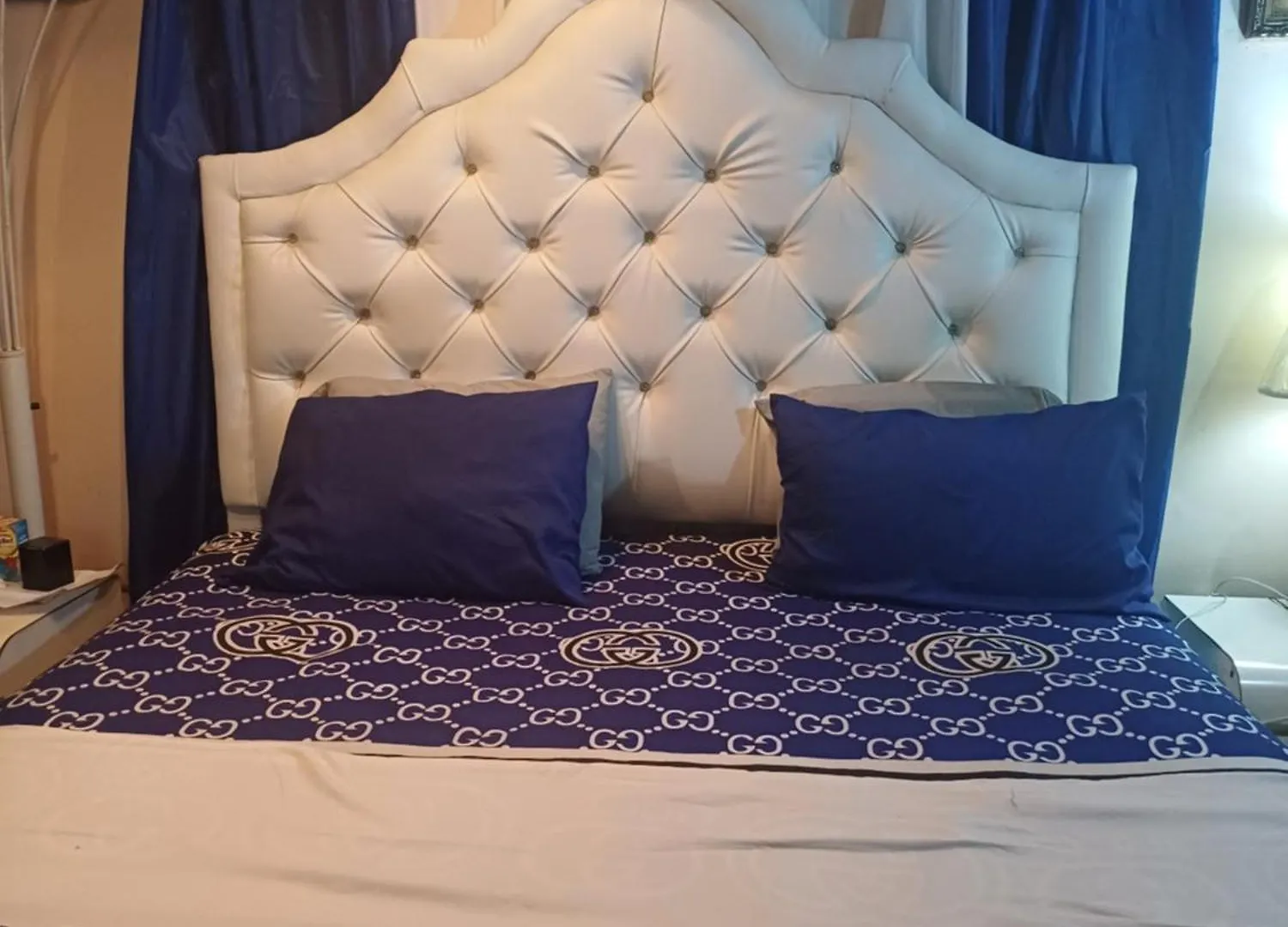 Deluxe Presidential Suite Kingston